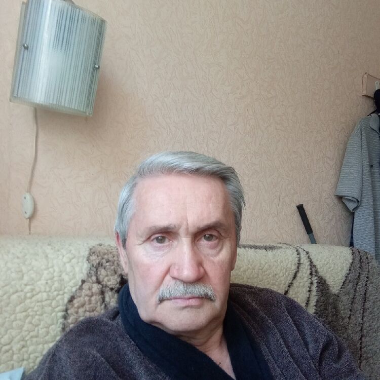  45748485  , 61 ,    