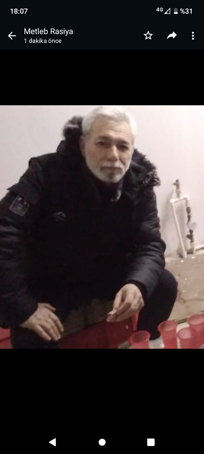 40847565  Mehman, 56 ,    