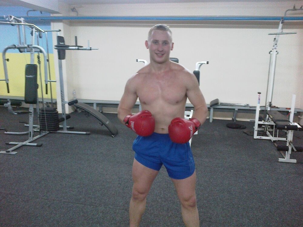  14777895  RUSLAN, 34 ,    