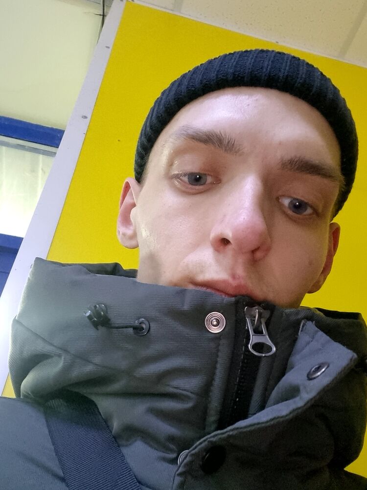  54061315  Dert, 26 ,    