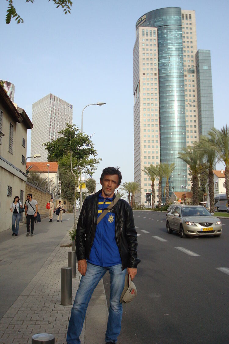  11690785  Oeksii, 62 ,    