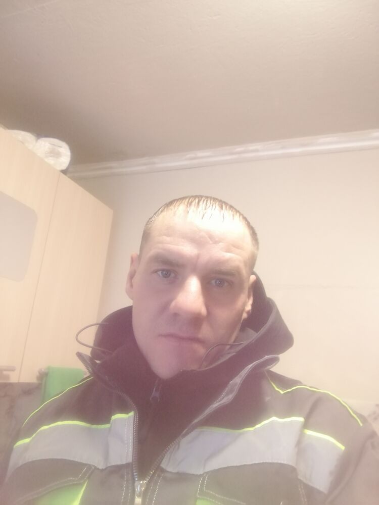  49844225  , 37 ,    