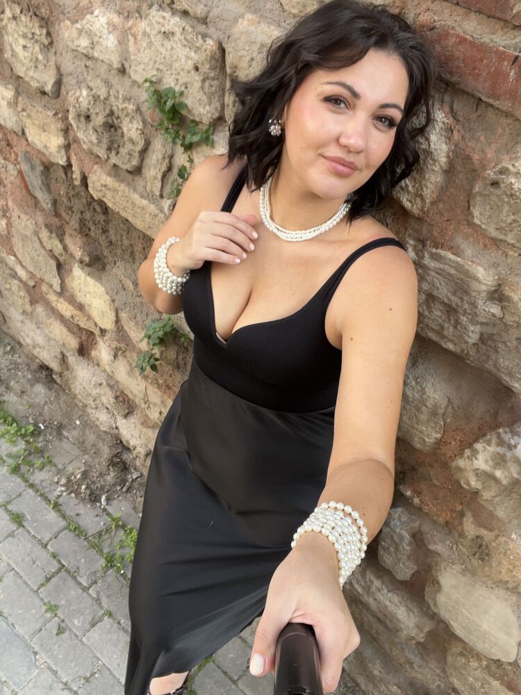  54703825  KRIS, 35 ,    Alanno