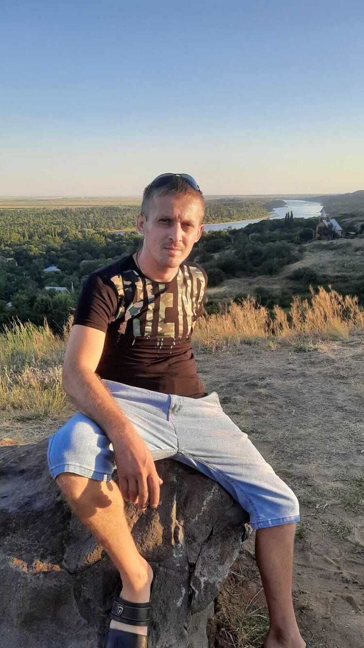  28098735  , 39 ,    