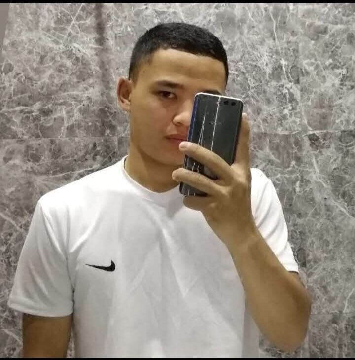  46371615  , 23 ,    -