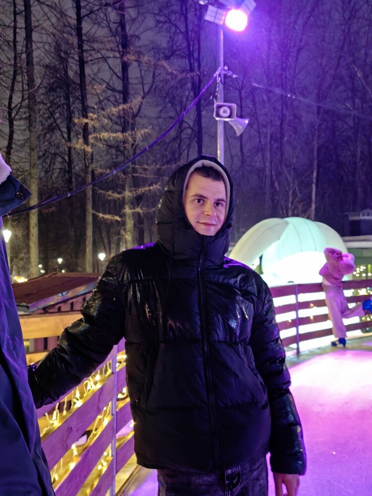  53980375  Pacific Ocea, 23 ,     