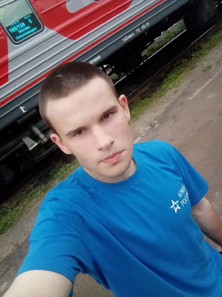  27978445  Alexey, 24 ,    