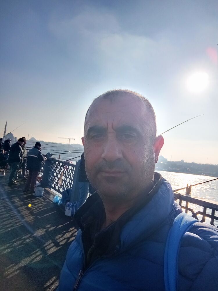  40060615  Hakan, 45 ,    