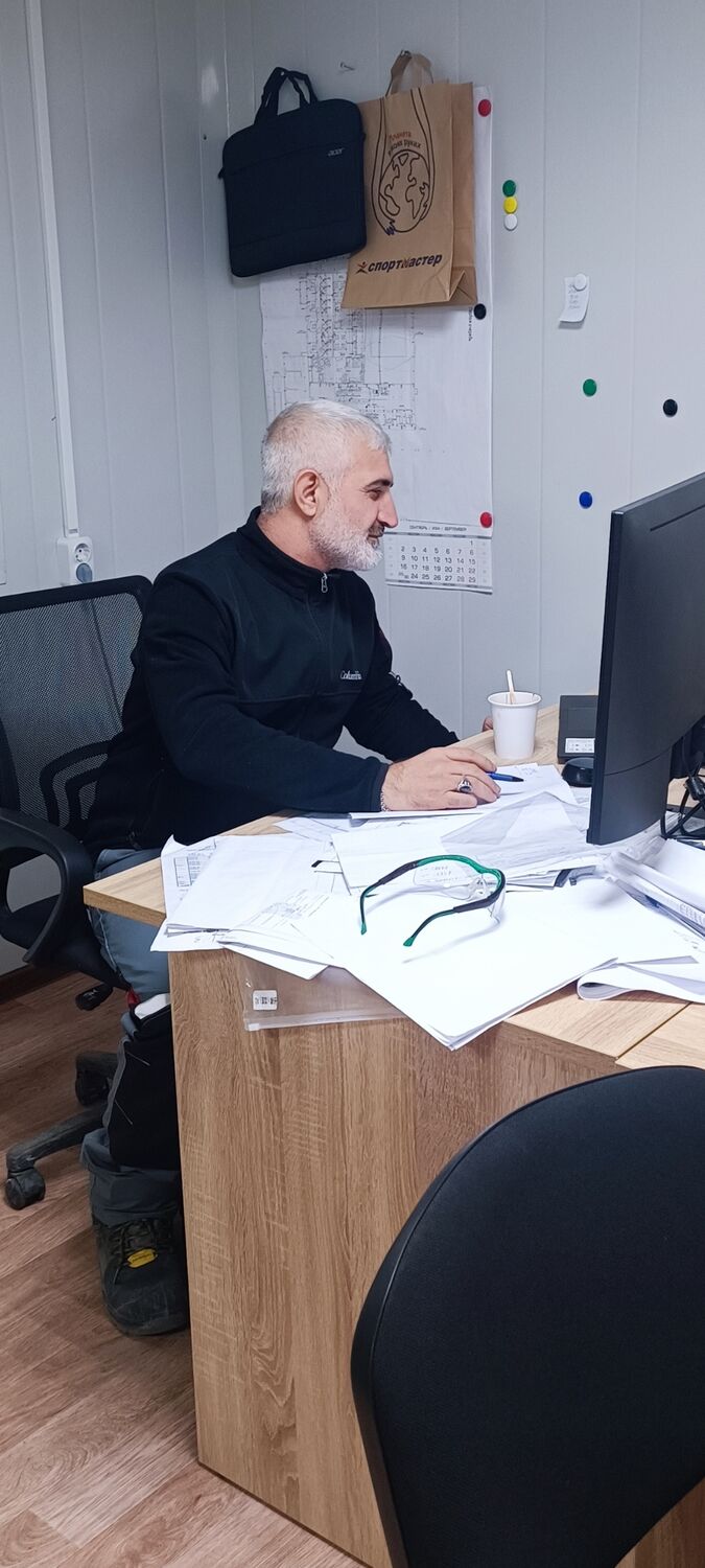  ,   Gokhan, 46 ,   ,   