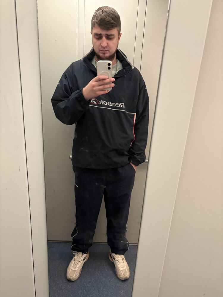  53092345  , 29 ,    