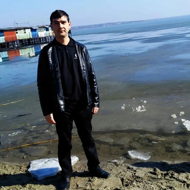  53590535  Sova, 34 ,    