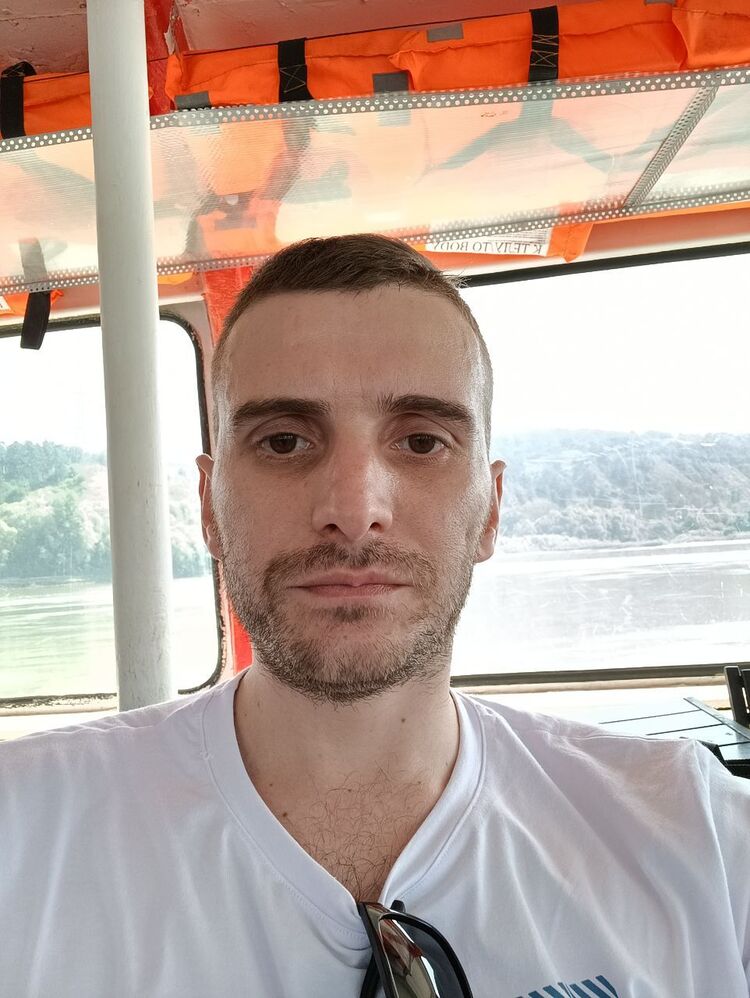  ,   , 33 ,   c 