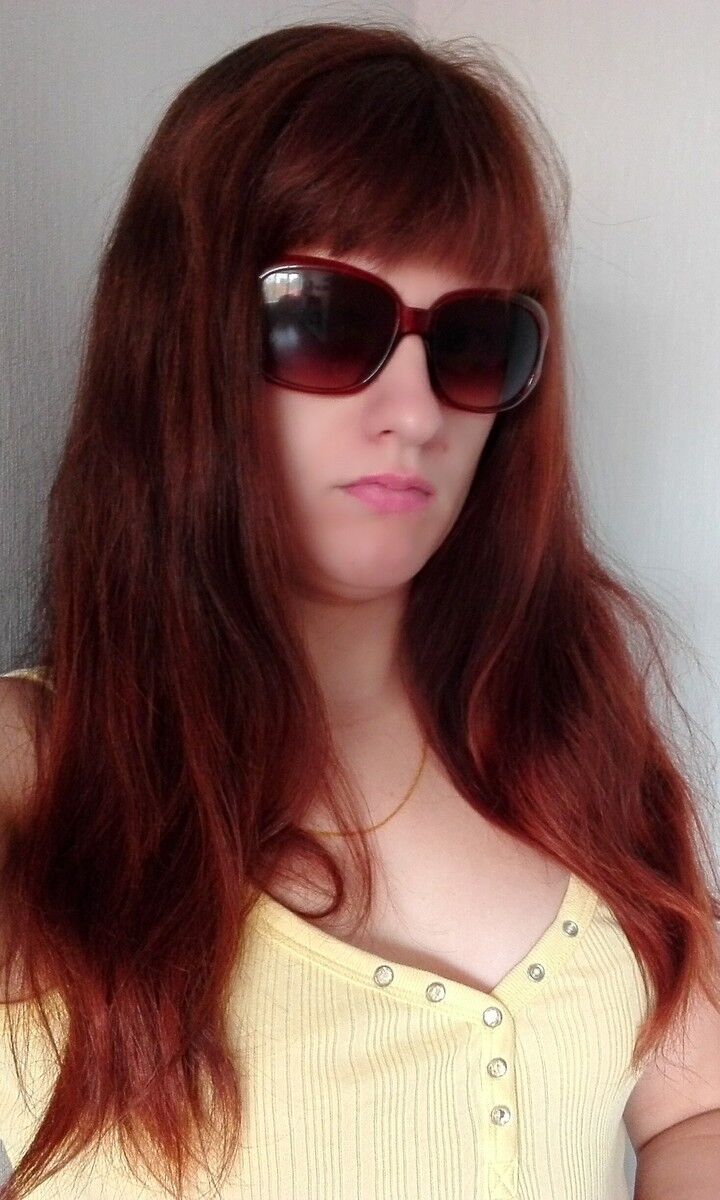  ,   Iana, 35 ,  