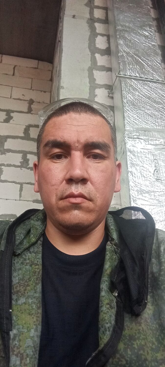  52817745  , 36 ,    