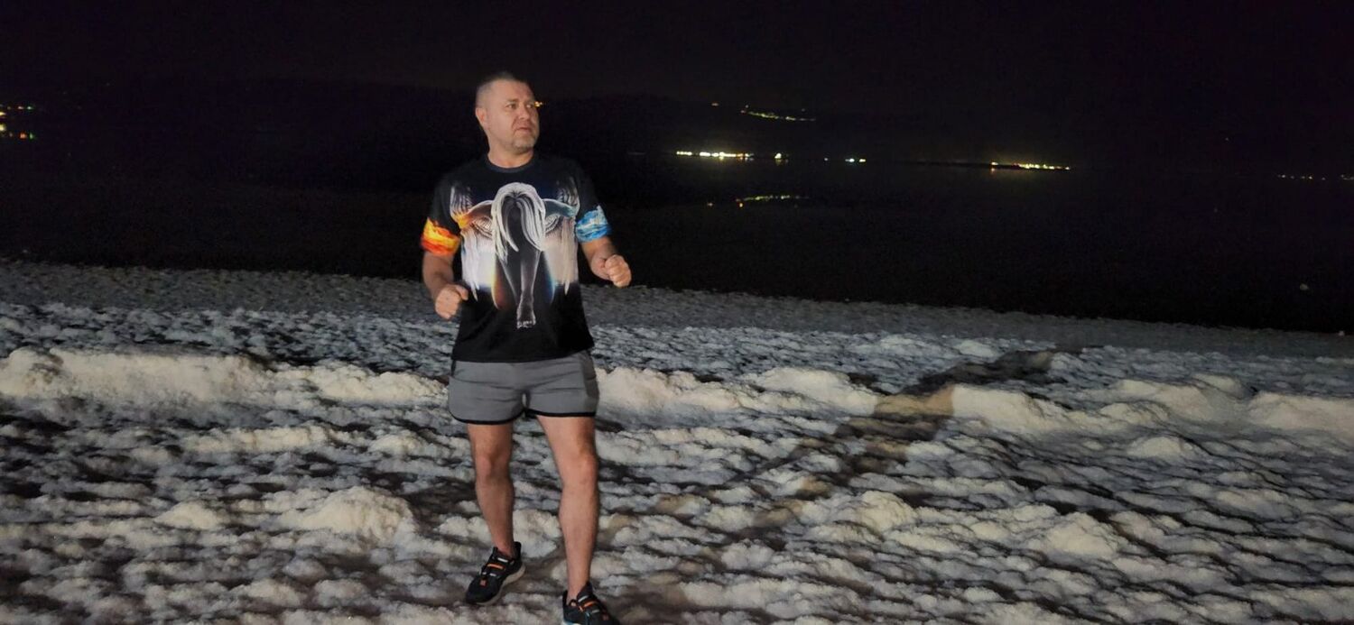  45943285  Ruslan, 49 ,    Nesher