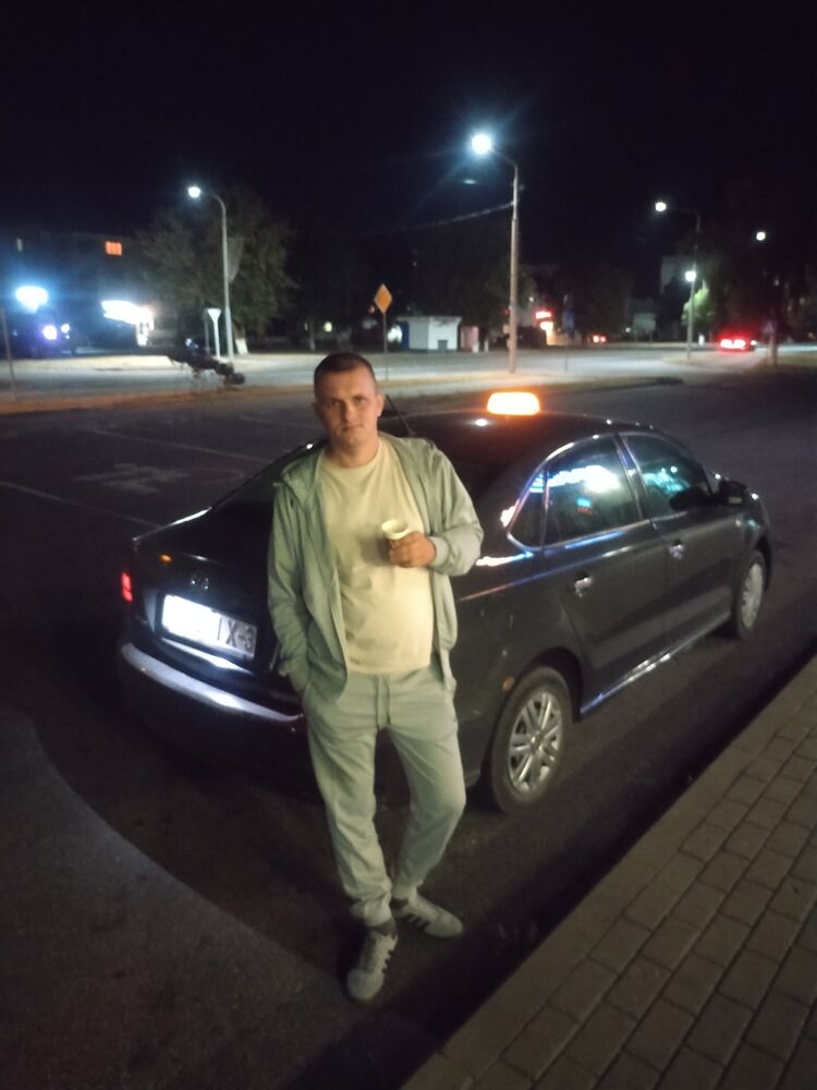  46497755  Alexey, 35 ,    