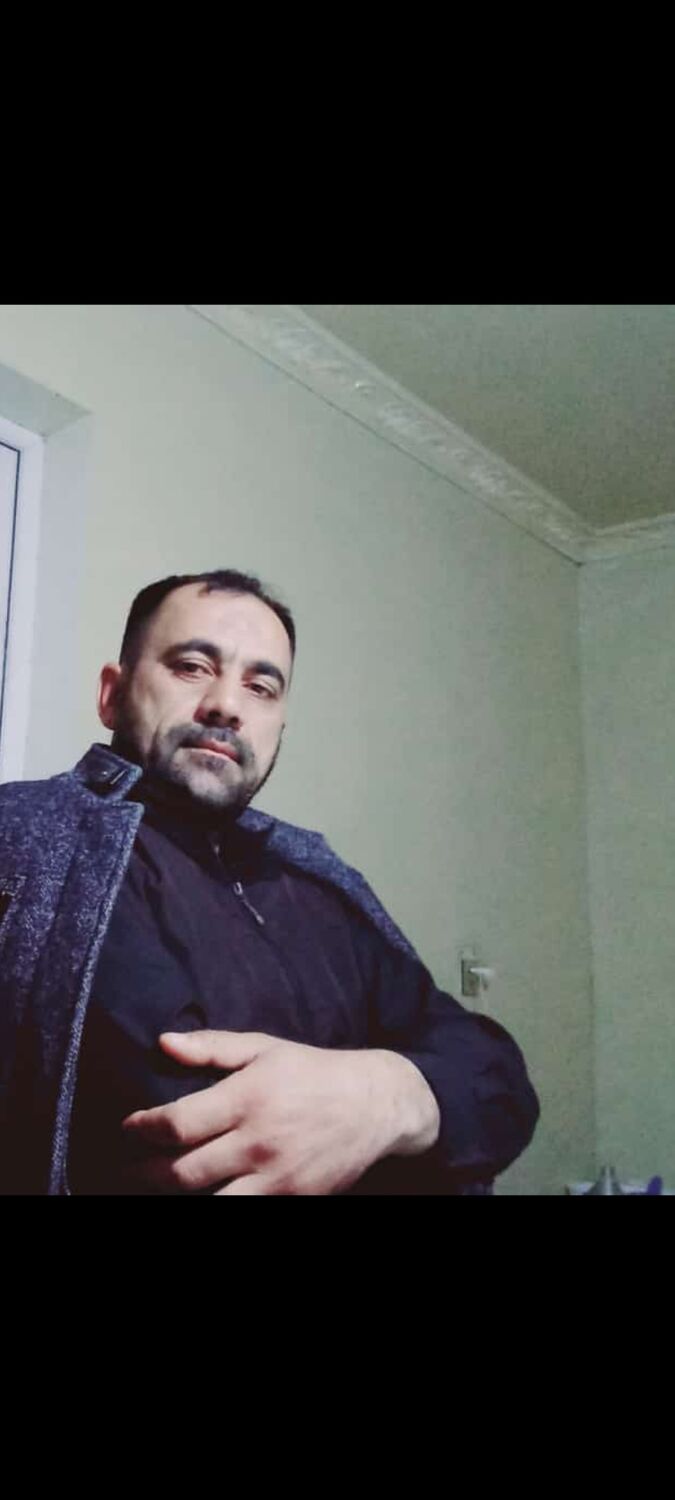 47264365  Raqi Hesenov, 43 ,    