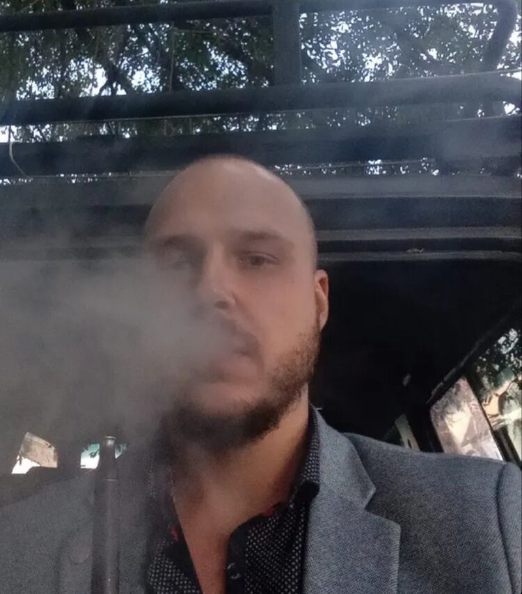  47381585  , 37 ,    