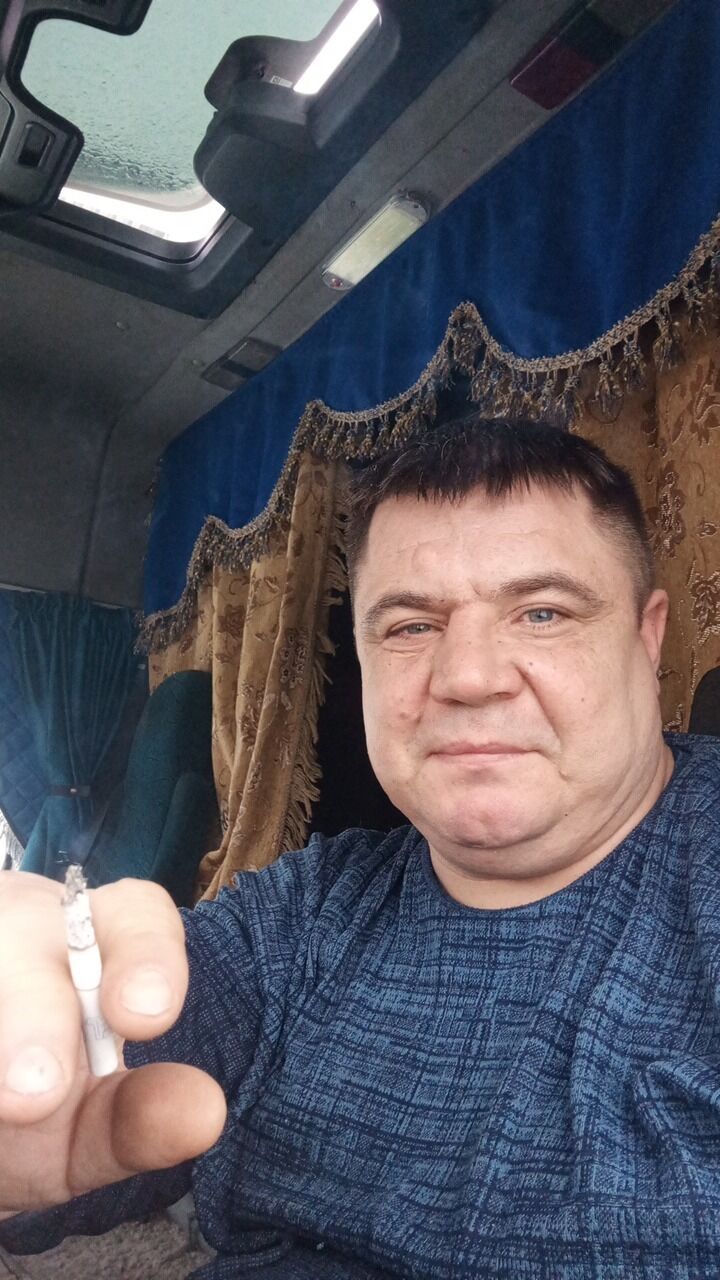  41796595  , 48 ,    
