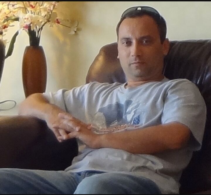  36297165  Sergio, 47 ,    