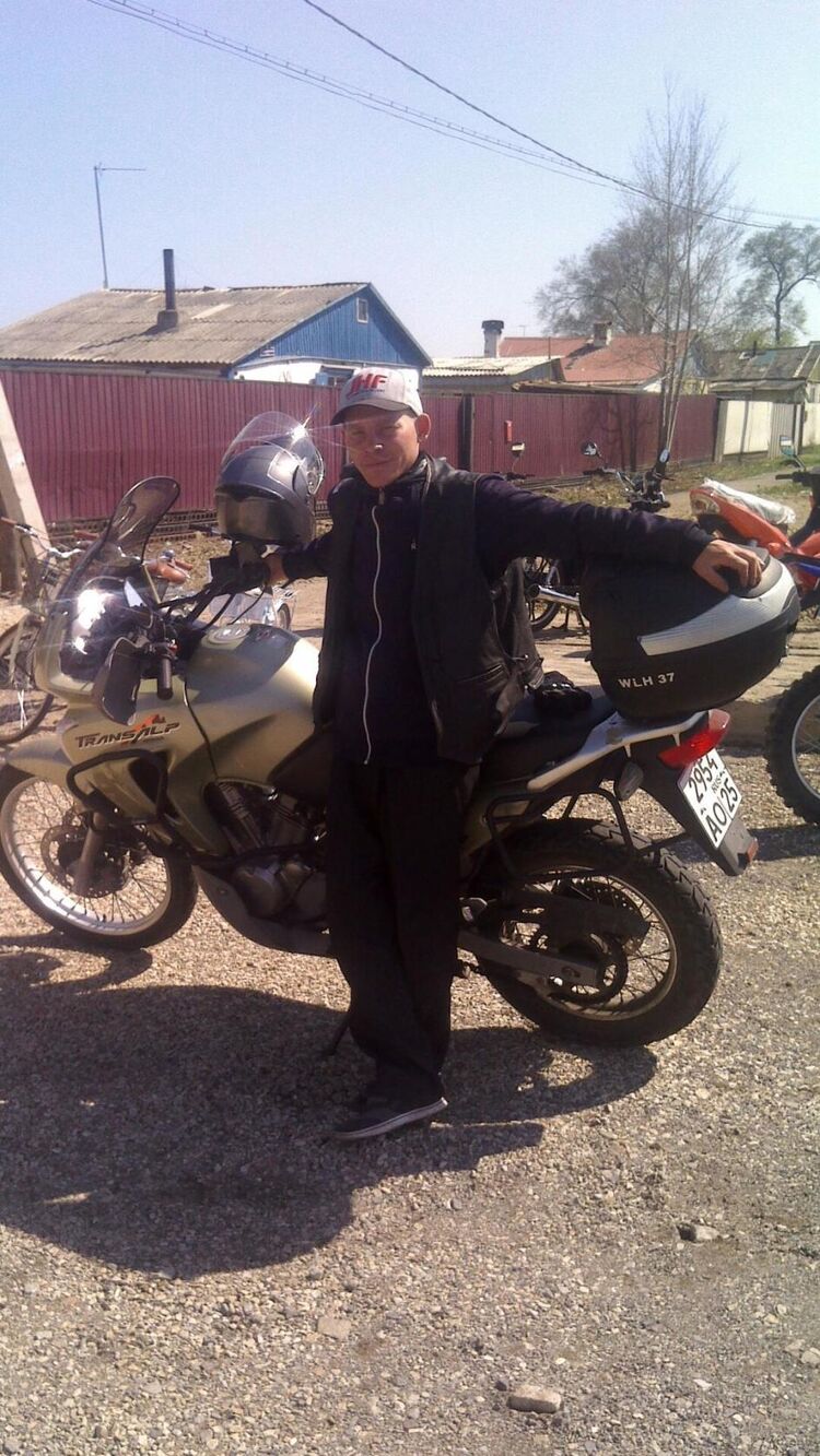  ,   Dennis, 42 ,   c , 