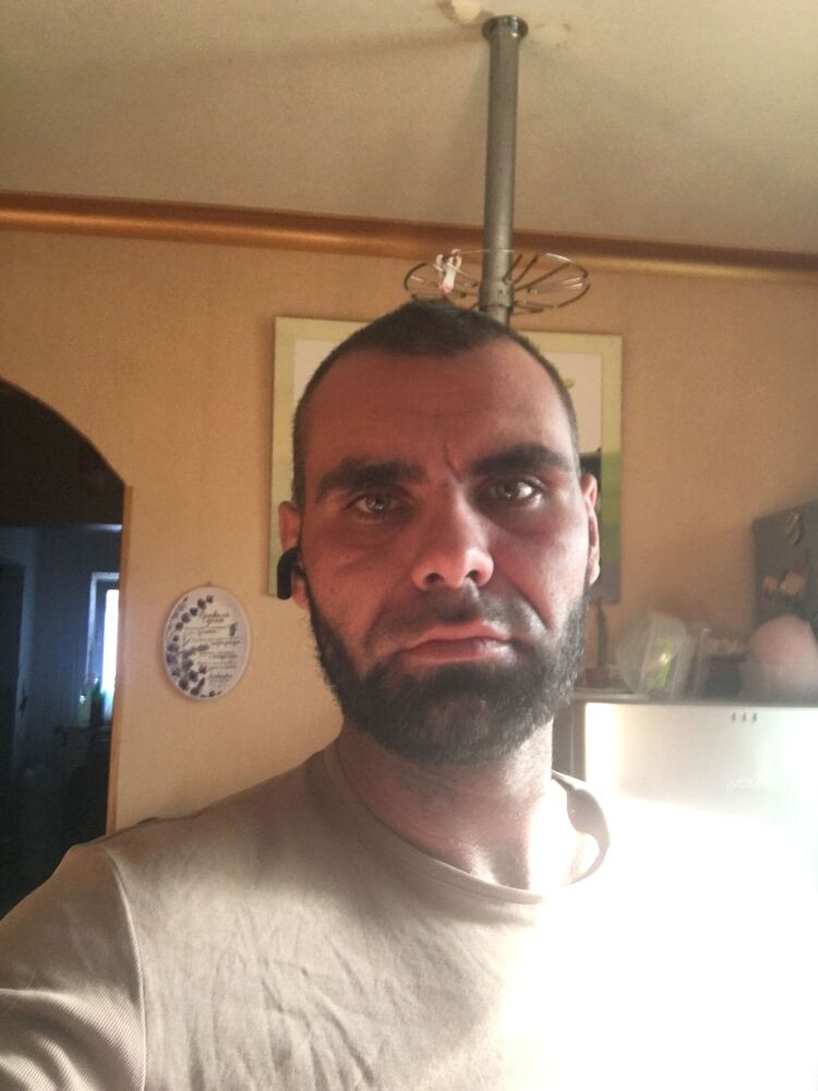  ,   Vyacheslav, 32 ,   ,   , c , 