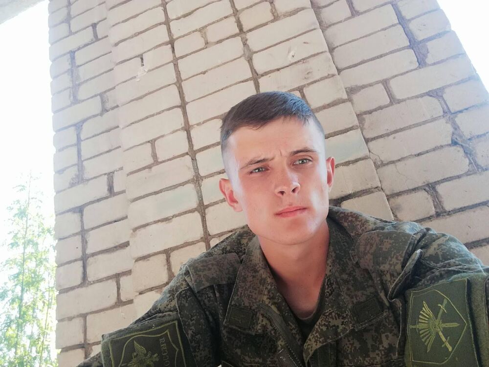  28738305  , 27 ,    -