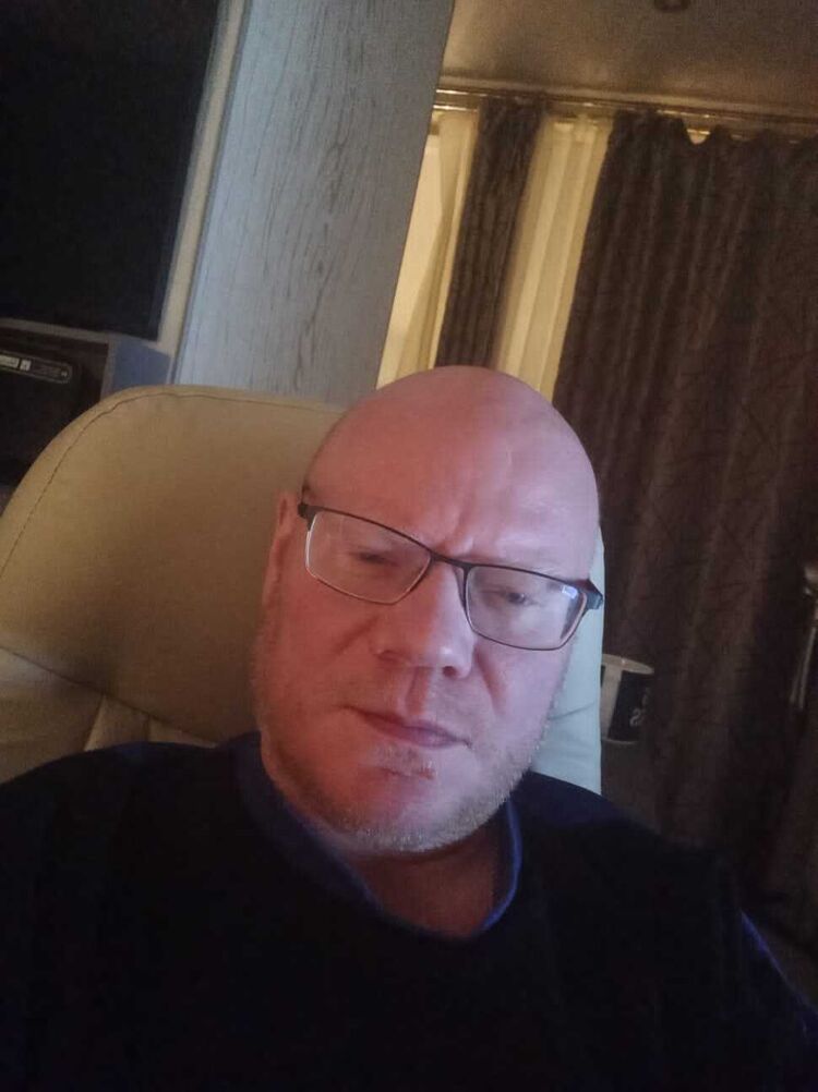  -,   , 42 ,   ,   