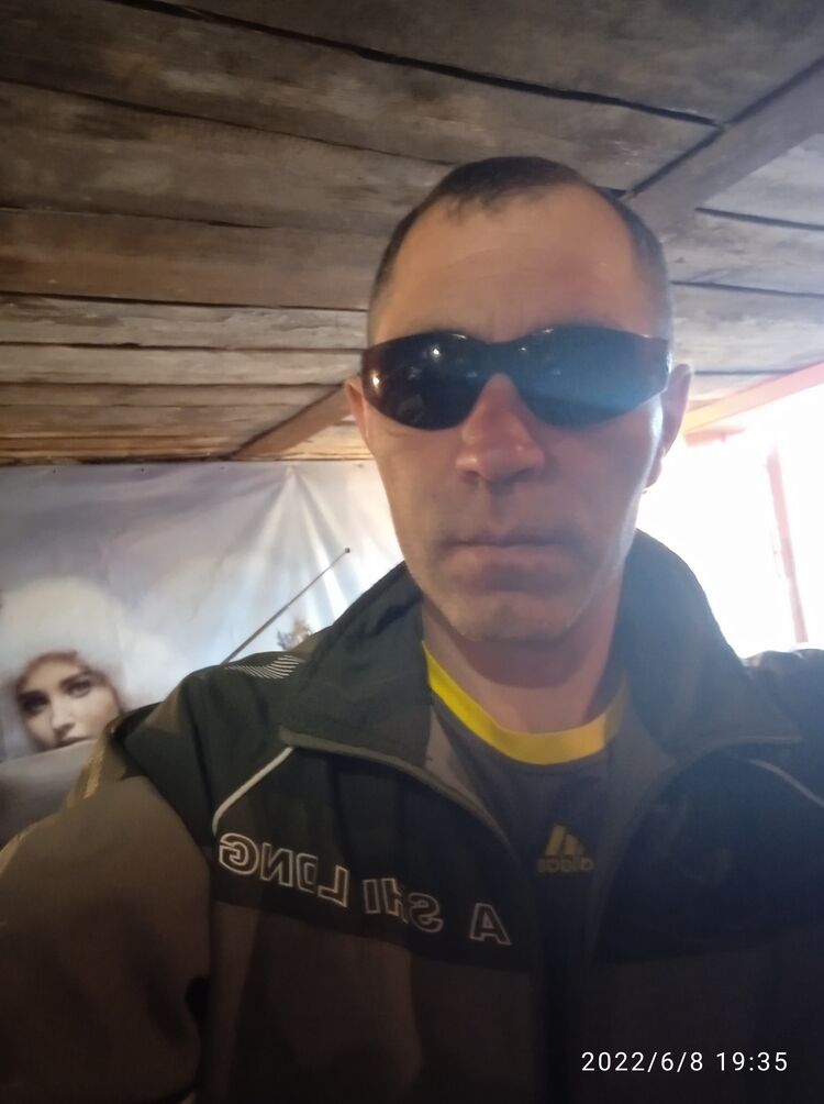  41930685  , 44 ,    