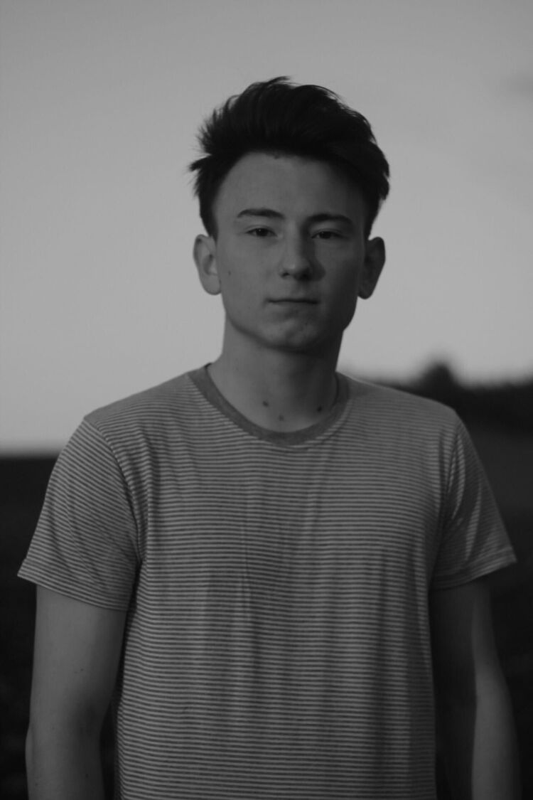 ���� 25686695 ����� �����, 22 ����, ���� ���������� � ����������