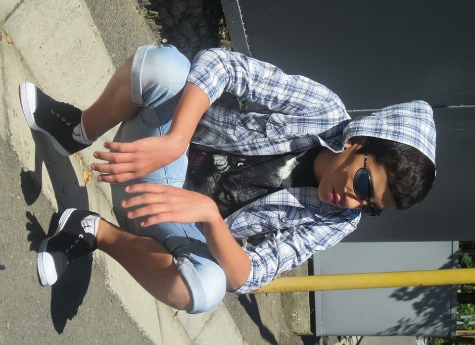 ���� 4243735 ������� Gigi, 32 ����, ���� ���������� � �������