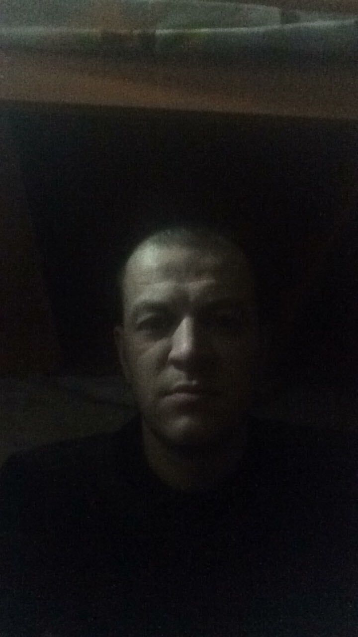  24830865  , 37 ,    