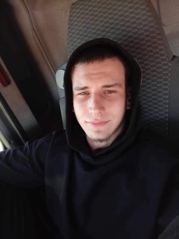 ���� 42439375 ����� White, 21 ���, ���� ���������� � �������-��-����