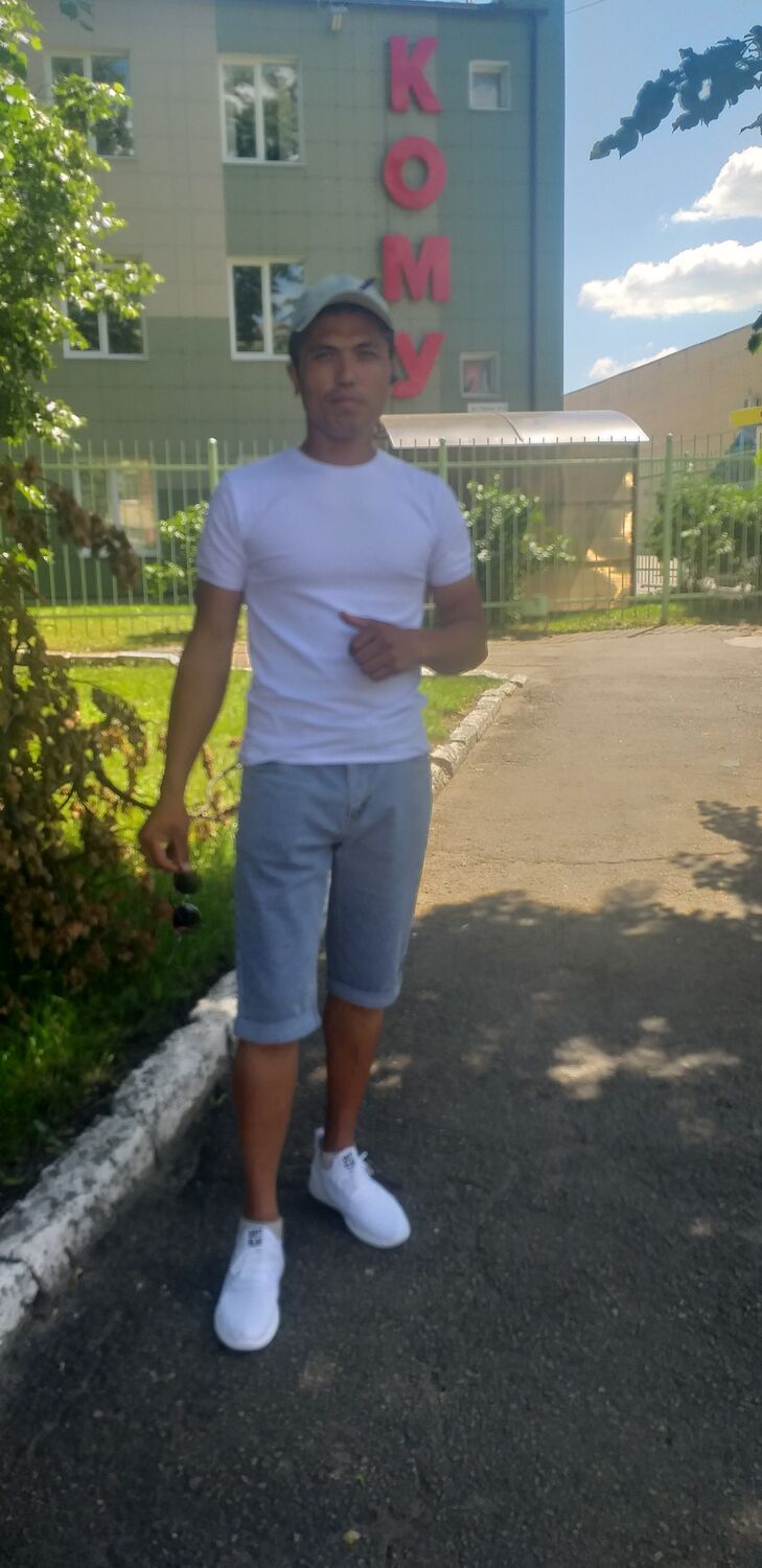  33919605  Ali, 31 ,    