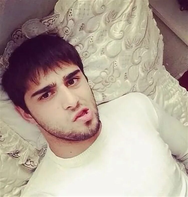  ,   Baxti, 33 ,   ,   