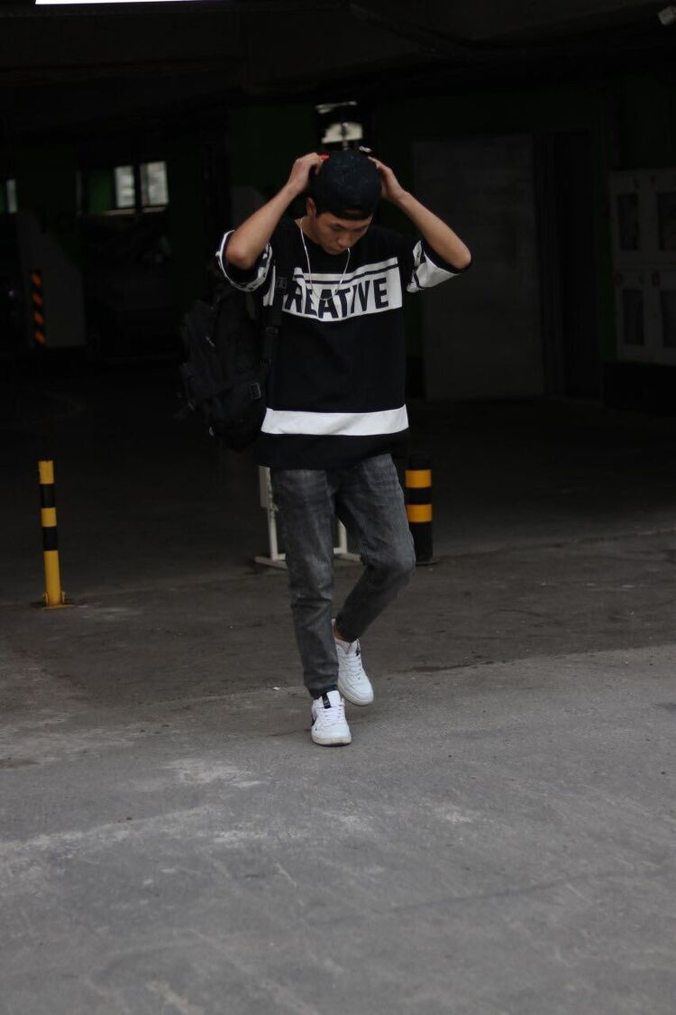  38547175  Alinur, 29 ,    