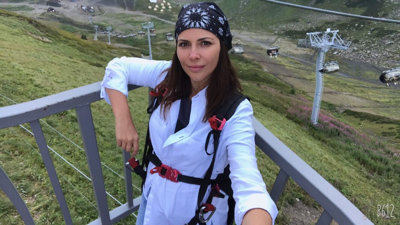  51634875  Li, 39 ,    -