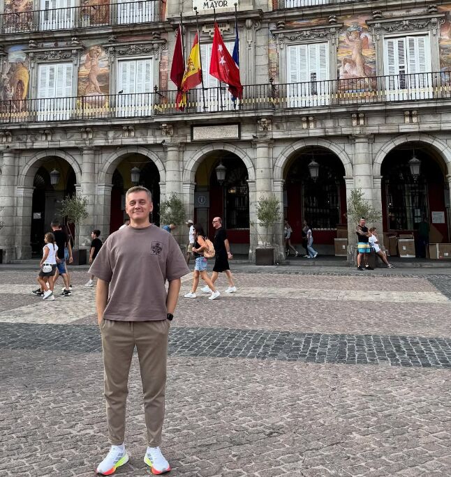  54296765   , 36 ,    -