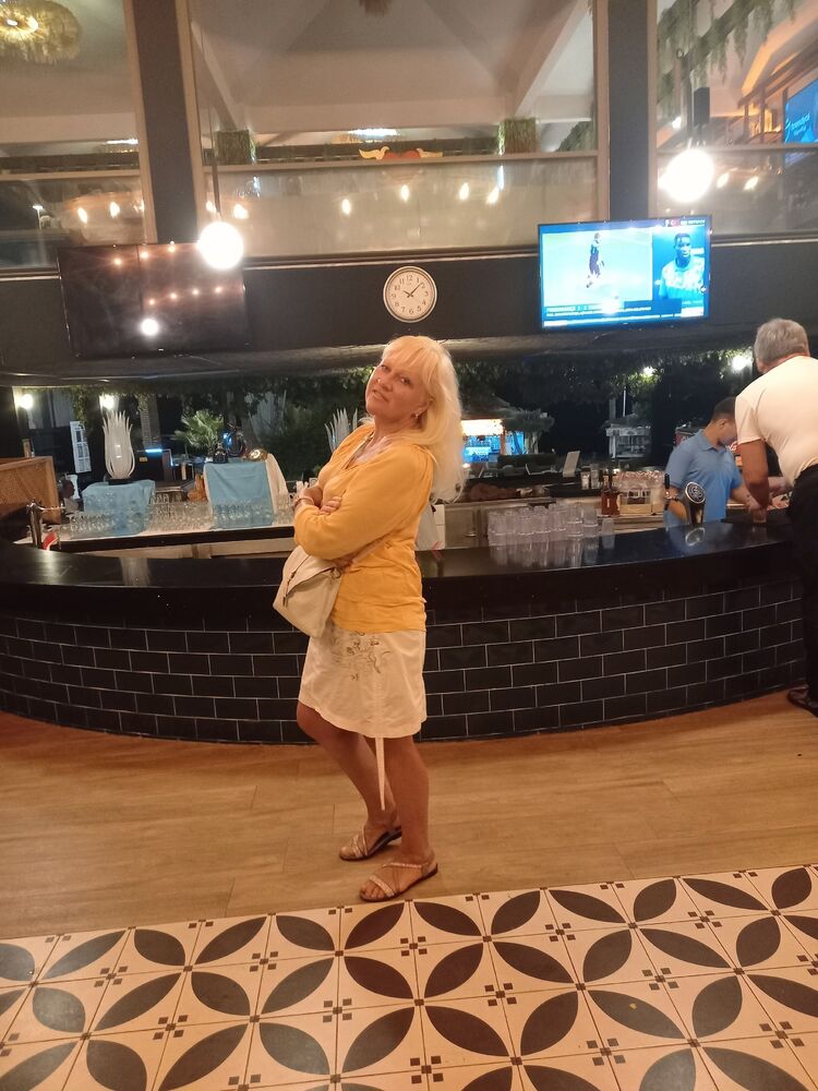  40654525  Tatyana, 50 ,    