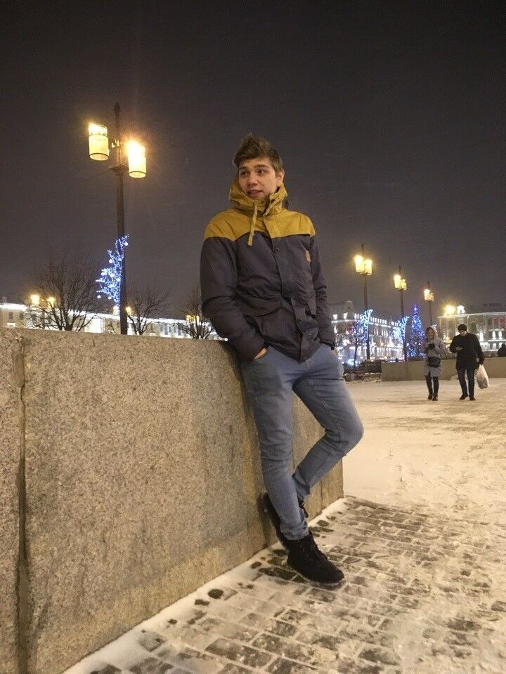  19434005  Sergey, 26 ,    