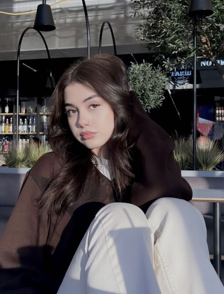  -,   , 21 ,   ,   