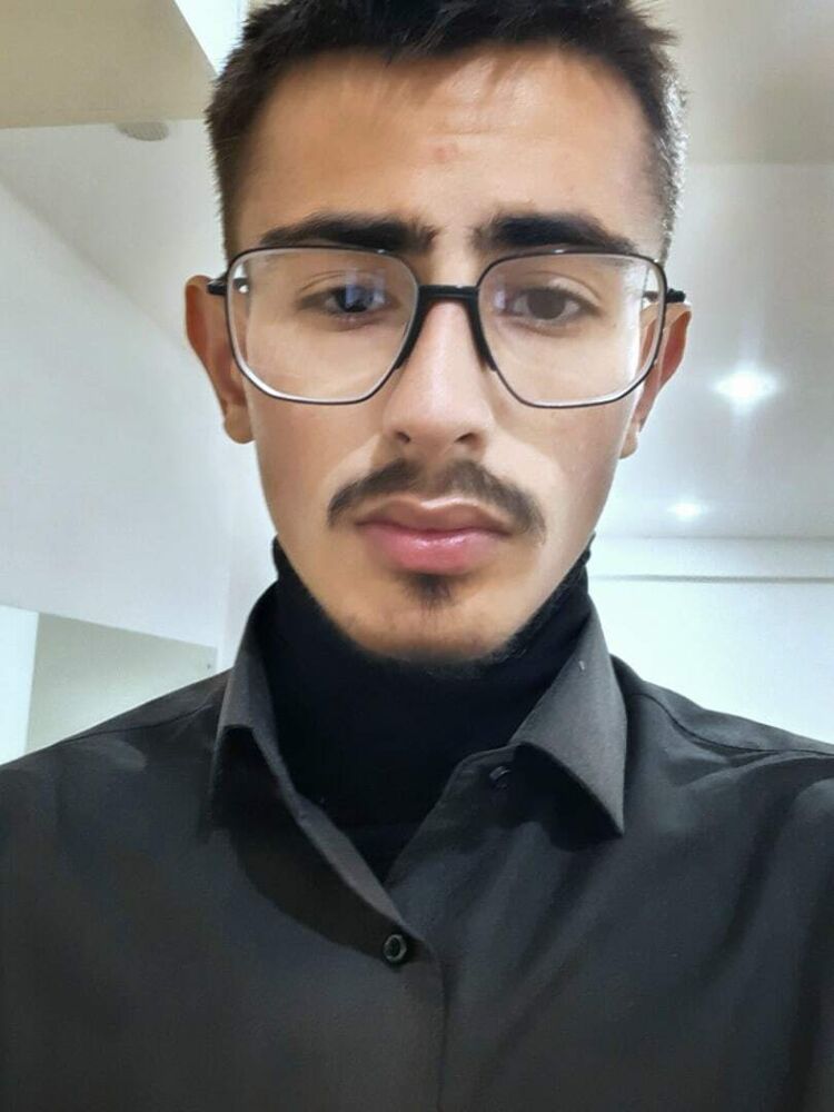  29410075  Ruslan, 25 ,    