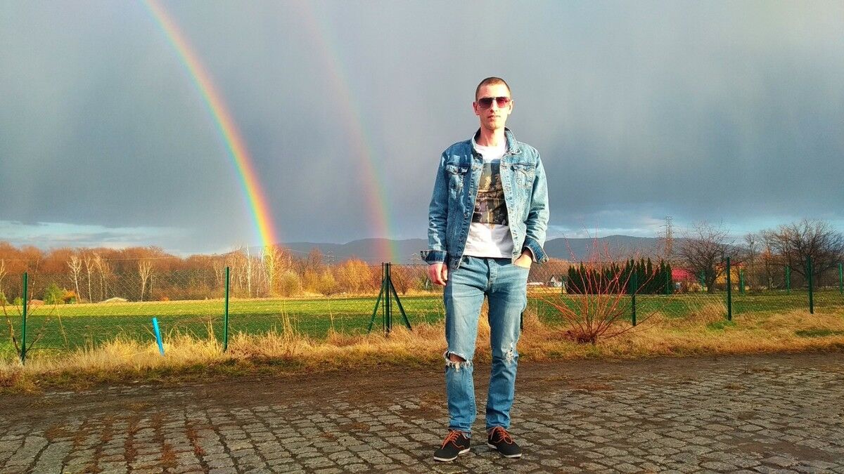  Tychy,   , 35 ,   ,   , c 