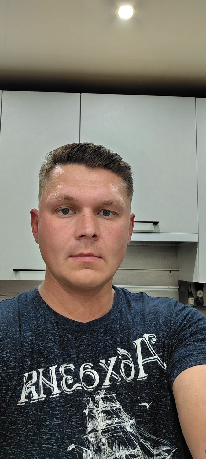  53291045  Denis, 35 ,    