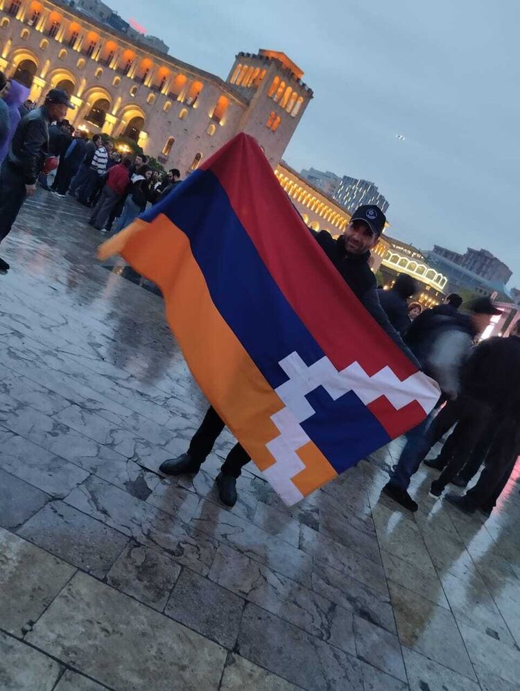 ���� 55863745 ������� ����, 39 ���, ���� ���������� � �������������