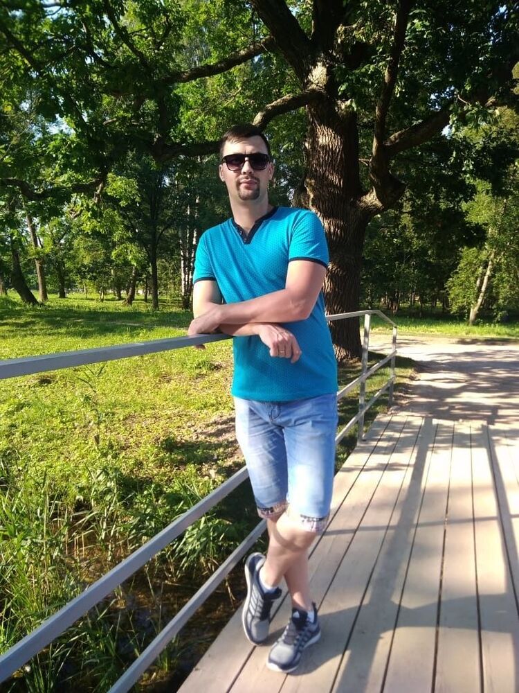  16312795  Maks, 35 ,    