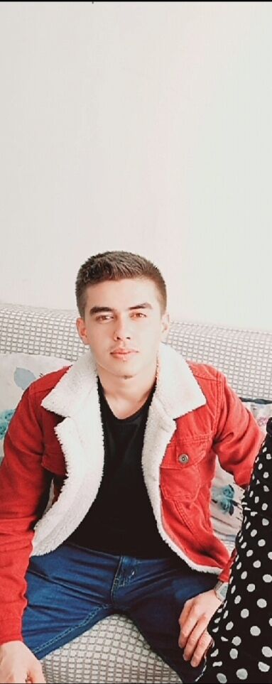  42310055  Boris, 22 ,    