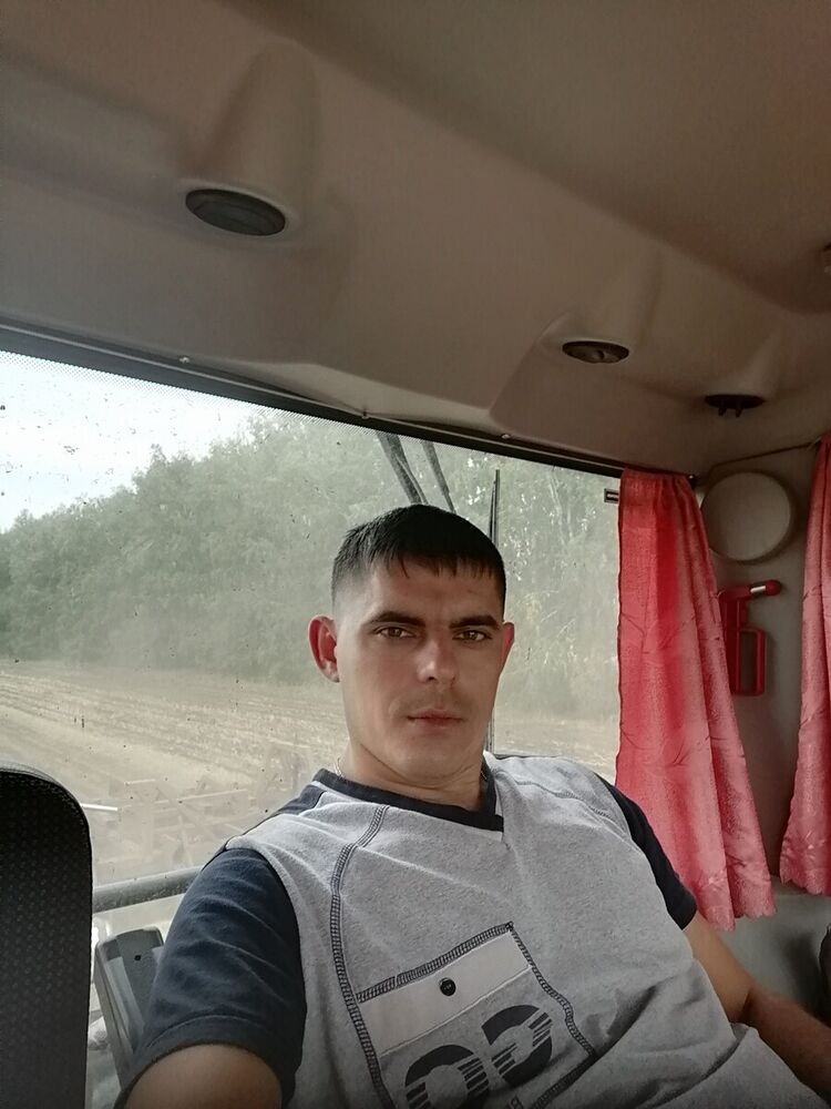  21197025  , 34 ,    