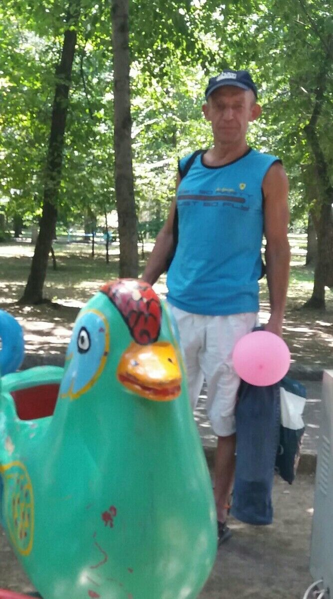  21953385  , 70 ,    