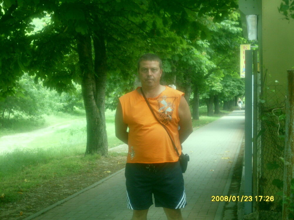 6942715  Dima, 51 ,    